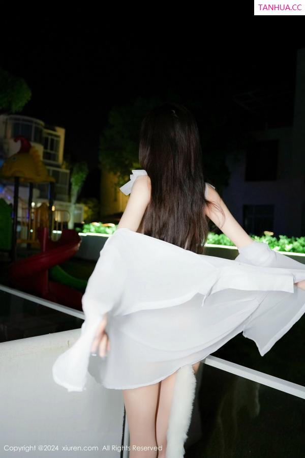   [XiuRen]高清写真图 2024.07.05 No.8817 Erikaki 性感美腿第10张图片